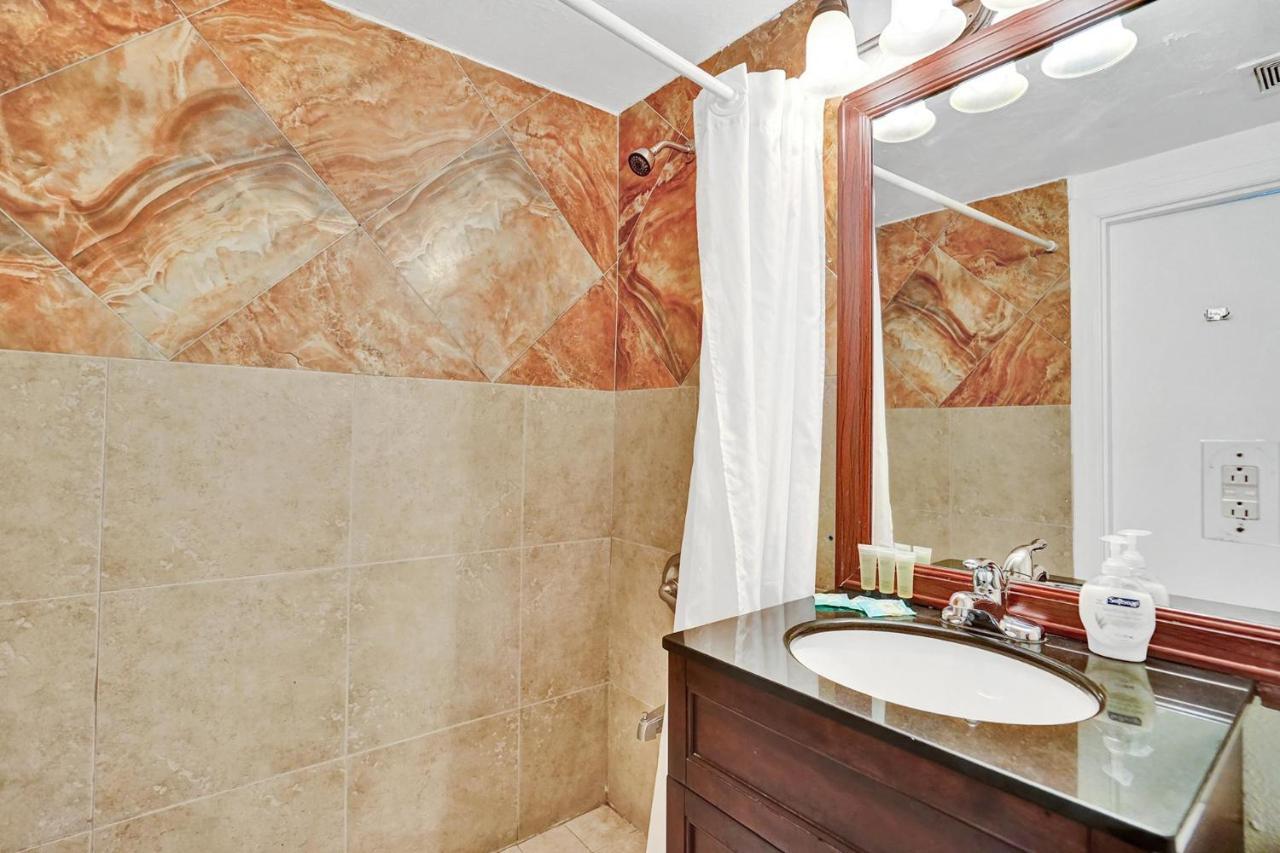 Beach Front Suite At Hollywood Beach Resort, Direct Beach Access, Swimming Pool Buitenkant foto